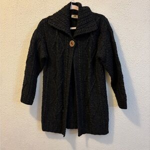 Carraig Donn Aran Wool Cable Knit Sweater